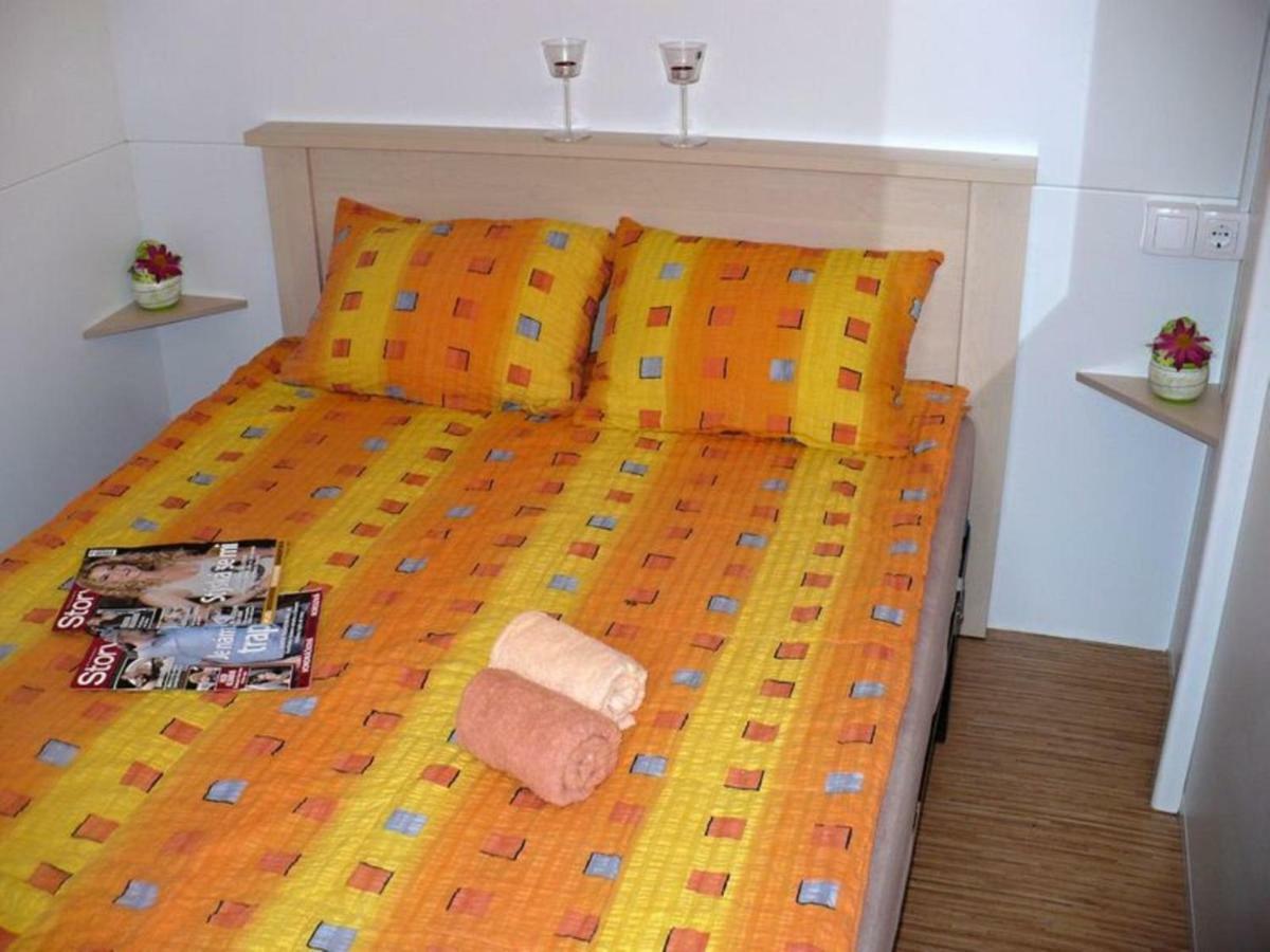 Mobile Homes Victoria San Marino Holiday park Lopar